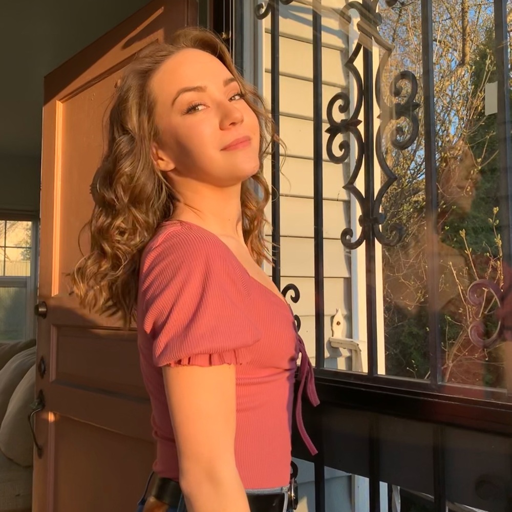 Meet your Posher, Sara